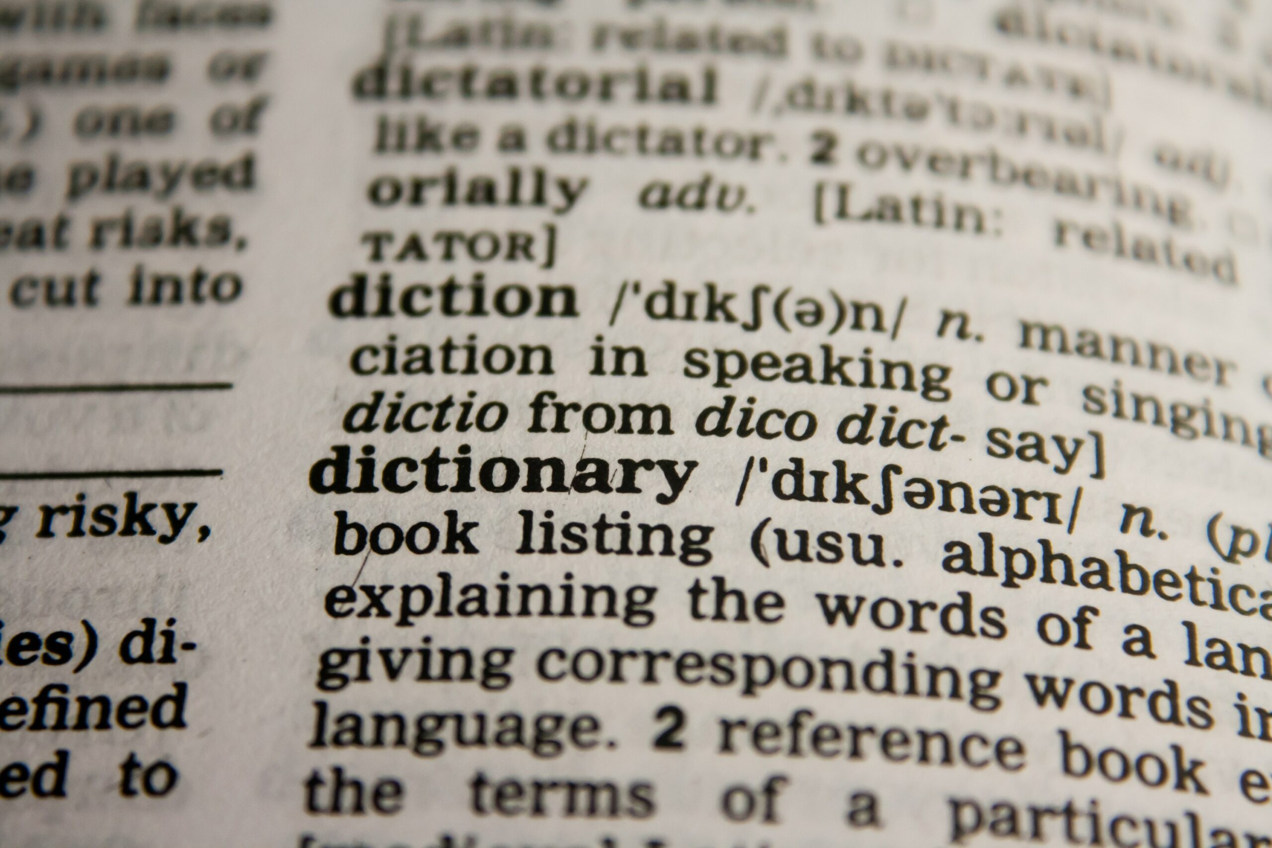 Define dictionary in encyclopedia 